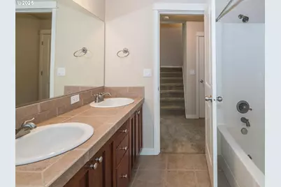 13052 SE Meadehill Ave, Happy Valley, OR 97086 - Photo 27