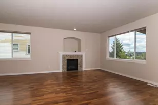 13052 SE Meadehill Ave, Happy Valley, OR 97086 - Photo 11