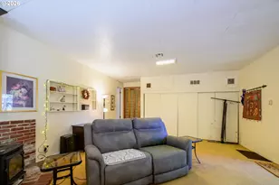 783 Howard Ave, Eugene, OR 97404 - Photo 11