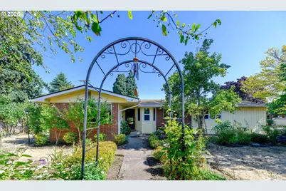 783 Howard Ave, Eugene, OR 97404 - Photo 1