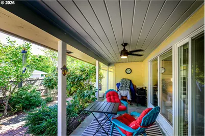 783 Howard Ave, Eugene, OR 97404 - Photo 7