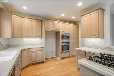 5604 NW 146th Ave, Portland, OR 97229 - Photo 11