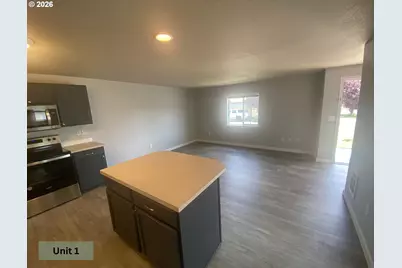 2531 NW Cedar Ave #1-4, Redmond, OR 97756 - Photo 3