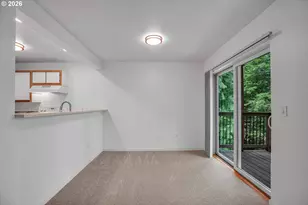 7165 SW Sagert St, Tualatin, OR 97062 - Photo 9