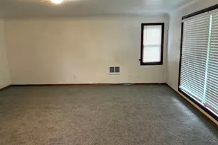 1281 Hwy 99N, Eugene, OR 97402 - Photo 3