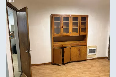 1281 Hwy 99N, Eugene, OR 97402 - Photo 5