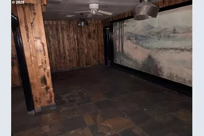 1281 Hwy 99N, Eugene, OR 97402 - Photo 45