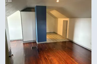 1281 Hwy 99N, Eugene, OR 97402 - Photo 11