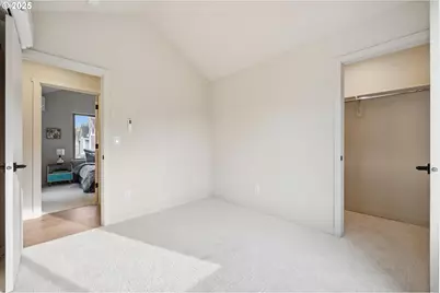 4834 NE 9th Ave #4838, Portland, OR 97211 - Photo 17