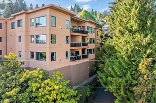 780 NW Westover Square, Portland, OR 97210 - Photo 43