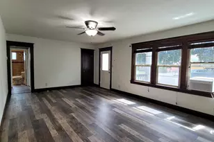 1424 Broadway St, Baker City, OR 97814 - Photo 3