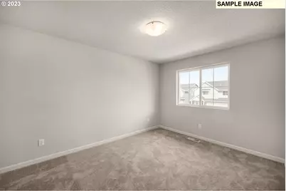 1192 Clemson, Woodburn, OR 97071 - Photo 29