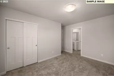1192 Clemson, Woodburn, OR 97071 - Photo 31