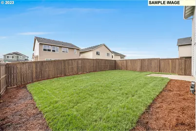 1192 Clemson, Woodburn, OR 97071 - Photo 37