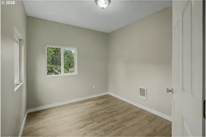 4989 SE Winworth Ct, Milwaukie, OR 97222 - Photo 13