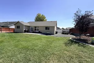 730 W Sandpiper Ave, Hermiston, OR 97838 - Photo 19