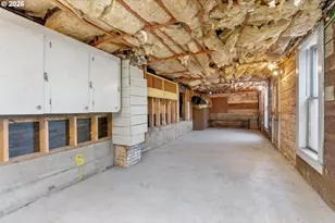 210 E Sherman Ave, Hood River, OR 97031 - Photo 35