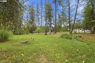 25757 Wildwood Rd, Veneta, OR 97487 - Photo 33