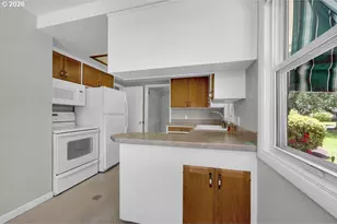 3095 Dapple Way, Eugene, OR 97401 - Photo 21