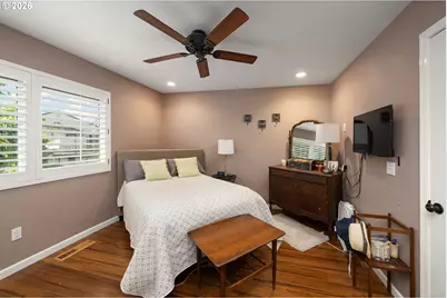 541 N Hayden Bay Dr, Portland, OR 97217 - Photo 21