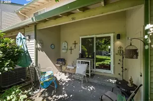 541 N Hayden Bay Dr, Portland, OR 97217 - Photo 27