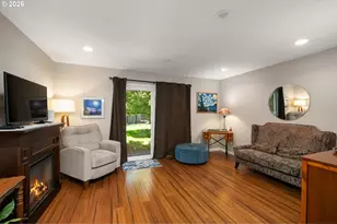 541 N Hayden Bay Dr, Portland, OR 97217 - Photo 13