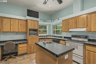 25561 S Holman Rd, Estacada, OR 97023 - Photo 11