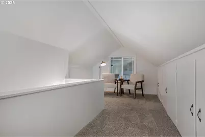 2984 Floral Hill Dr, Eugene, OR 97403 - Photo 21