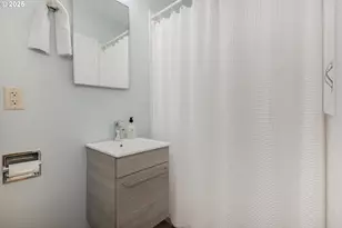 2984 Floral Hill Dr, Eugene, OR 97403 - Photo 17