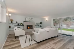 2984 Floral Hill Dr, Eugene, OR 97403 - Photo 7