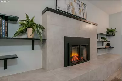 2984 Floral Hill Dr, Eugene, OR 97403 - Photo 9