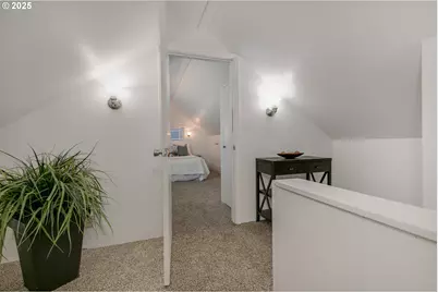 2984 Floral Hill Dr, Eugene, OR 97403 - Photo 19