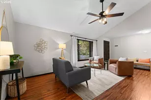 23520 NE Holladay Pl, Wood Village, OR 97060 - Photo 5