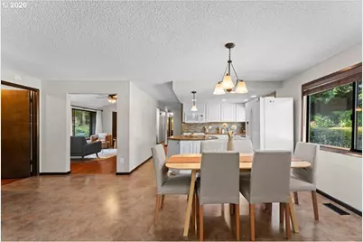 23520 NE Holladay Pl, Wood Village, OR 97060 - Photo 11
