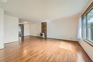 863 NE Fleming Ave, Gresham, OR 97030 - Photo 7