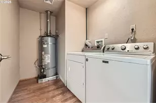 863 NE Fleming Ave, Gresham, OR 97030 - Photo 17