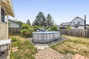 429 SW Birdsdale Dr, Gresham, OR 97080 - Photo 5