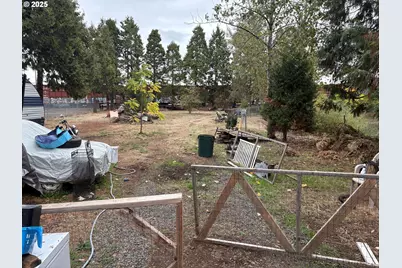 1293 Hwy 99N, Eugene, OR 97402 - Photo 15