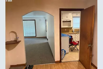 1293 Hwy 99N, Eugene, OR 97402 - Photo 27