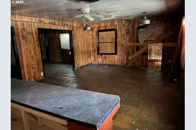 1293 Hwy 99N, Eugene, OR 97402 - Photo 3