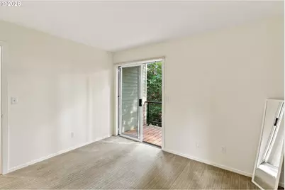 3921 SW Sweetbriar Dr, Portland, OR 97221 - Photo 29