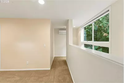3921 SW Sweetbriar Dr, Portland, OR 97221 - Photo 31