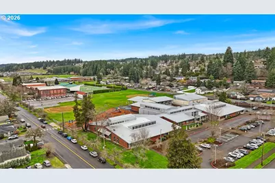 241 NW Wade St, Estacada, OR 97023 - Photo 9