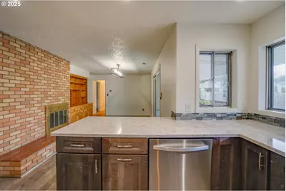 202 NW 114th St, Vancouver, WA 98685 - Photo 13