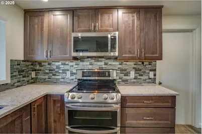 202 NW 114th St, Vancouver, WA 98685 - Photo 11