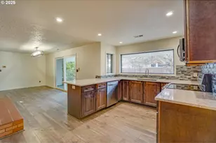 202 NW 114th St, Vancouver, WA 98685 - Photo 9