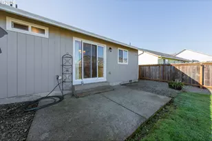 2579 Peachwood Ct, Sutherlin, OR 97479 - Photo 25