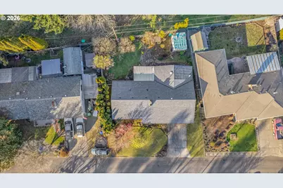 18601 SE Clinton St, Gresham, OR 97030 - Photo 41