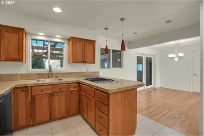 18601 SE Clinton St, Gresham, OR 97030 - Photo 15