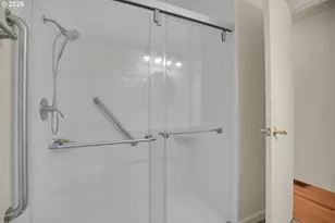 18601 SE Clinton St, Gresham, OR 97030 - Photo 29